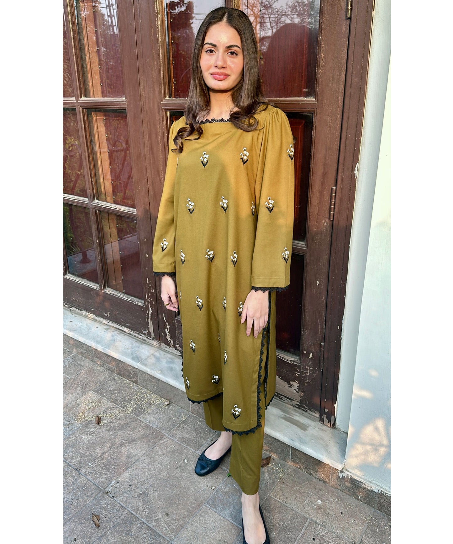 Olive Charm
