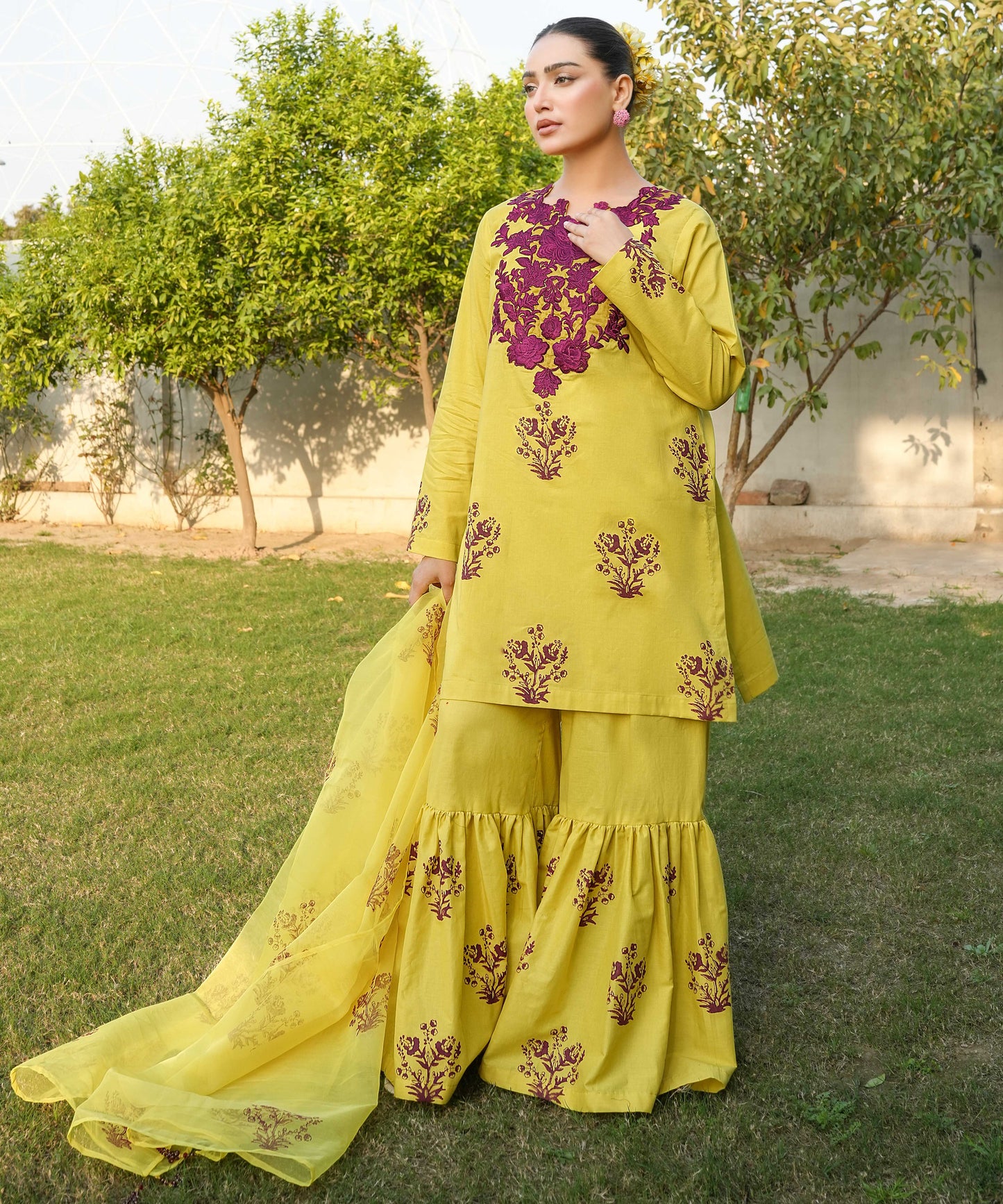 3 PIECE EMBROIDERED GHARARA SET