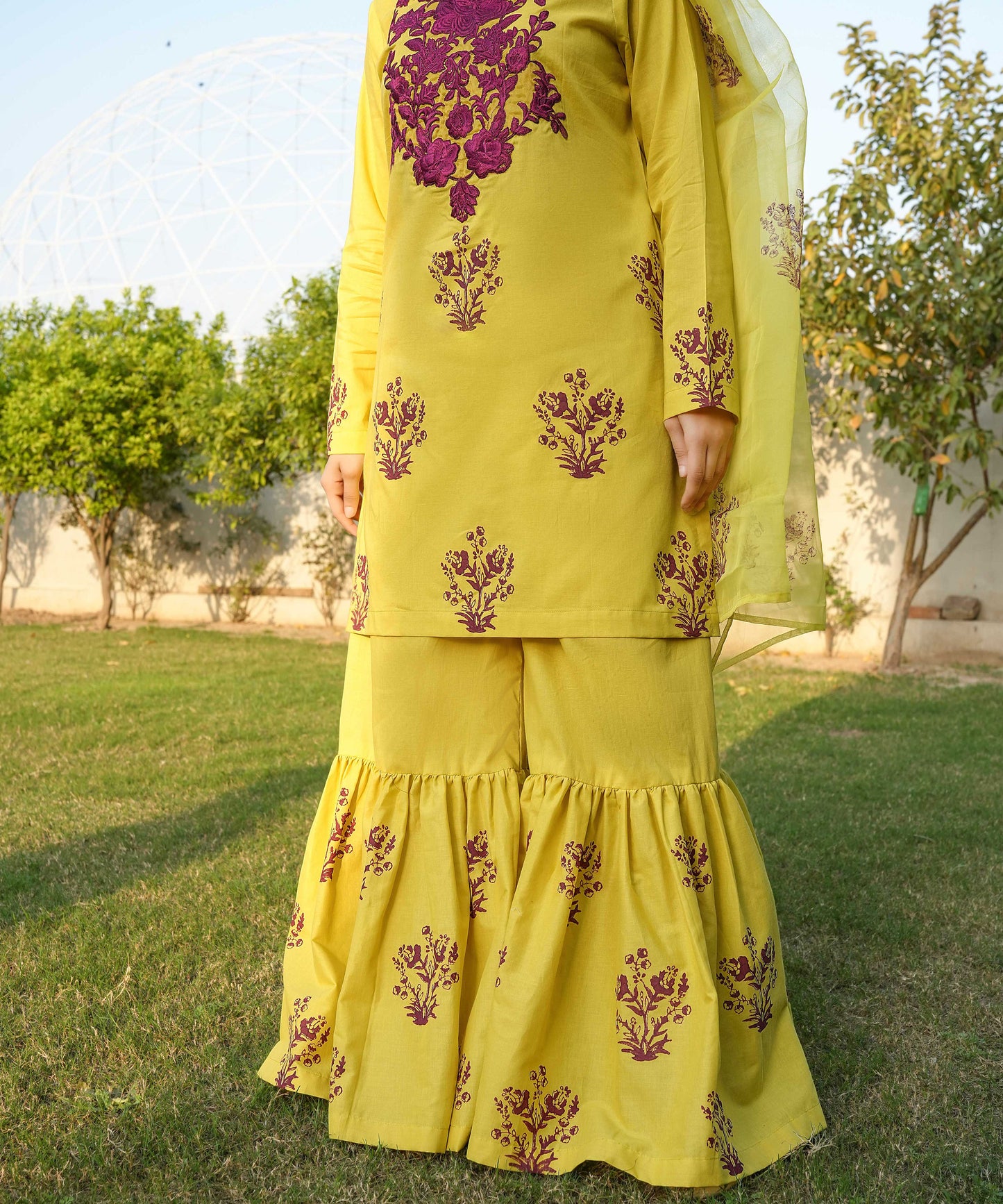 3 PIECE EMBROIDERED GHARARA SET