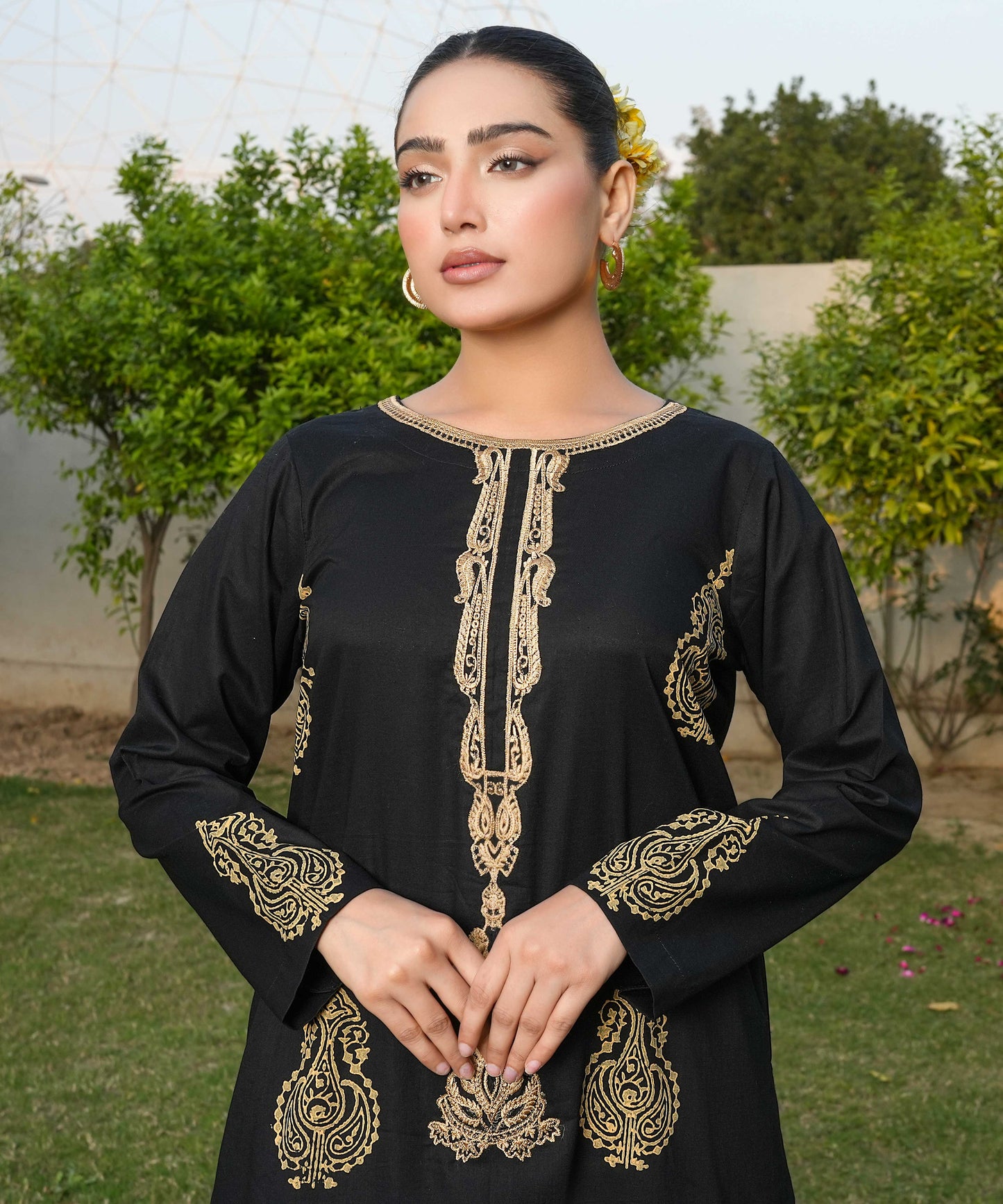 3 PIECE EMBROIDERED GHARARA SET