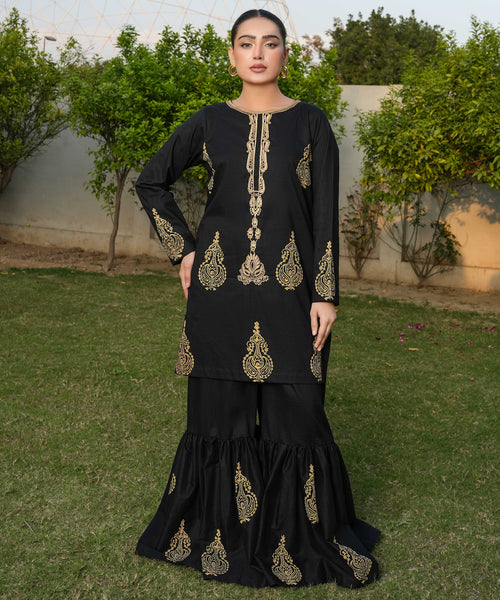 3 PIECE EMBROIDERED GHARARA SET