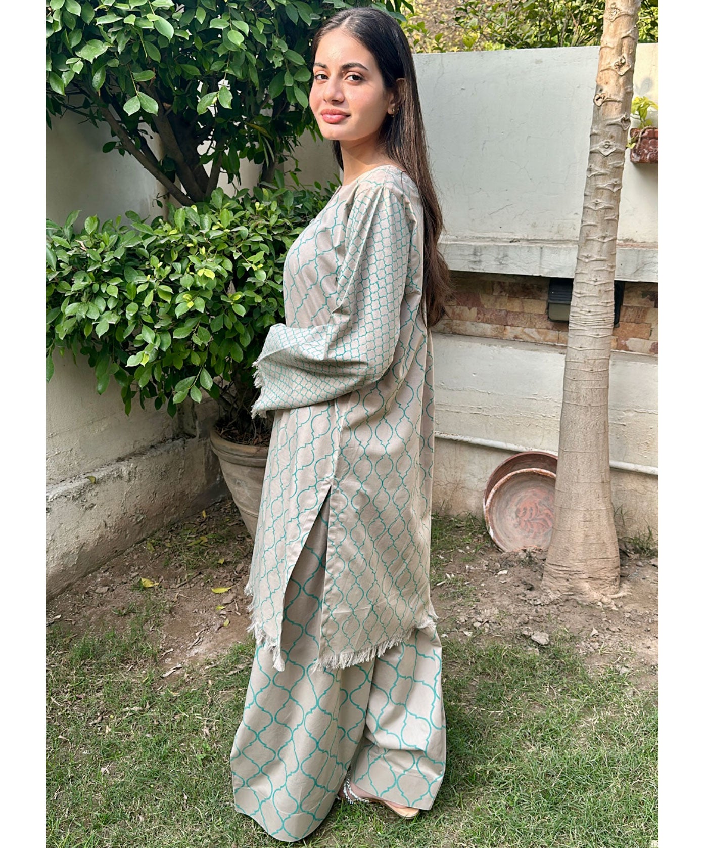 Jaal (Khaddar)