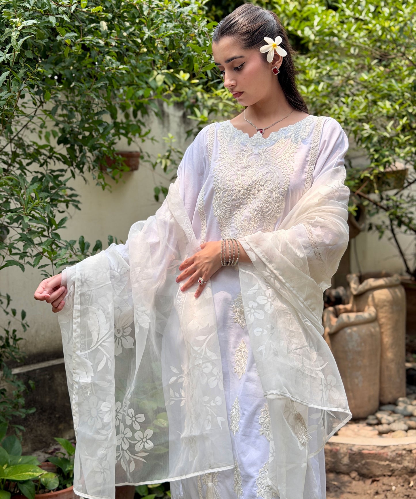 Lily (3pc embroidered)