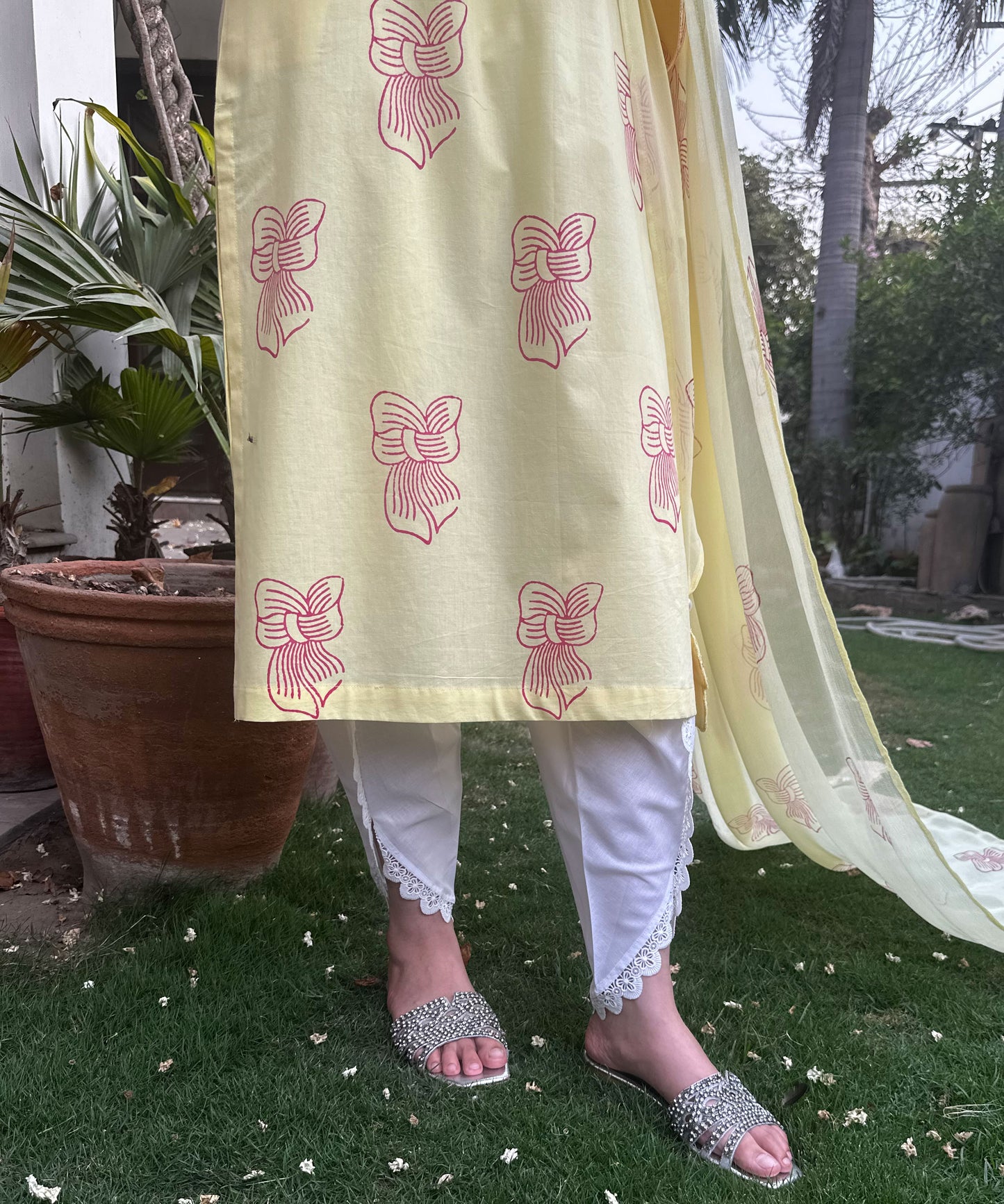 Bow (Block Printed)